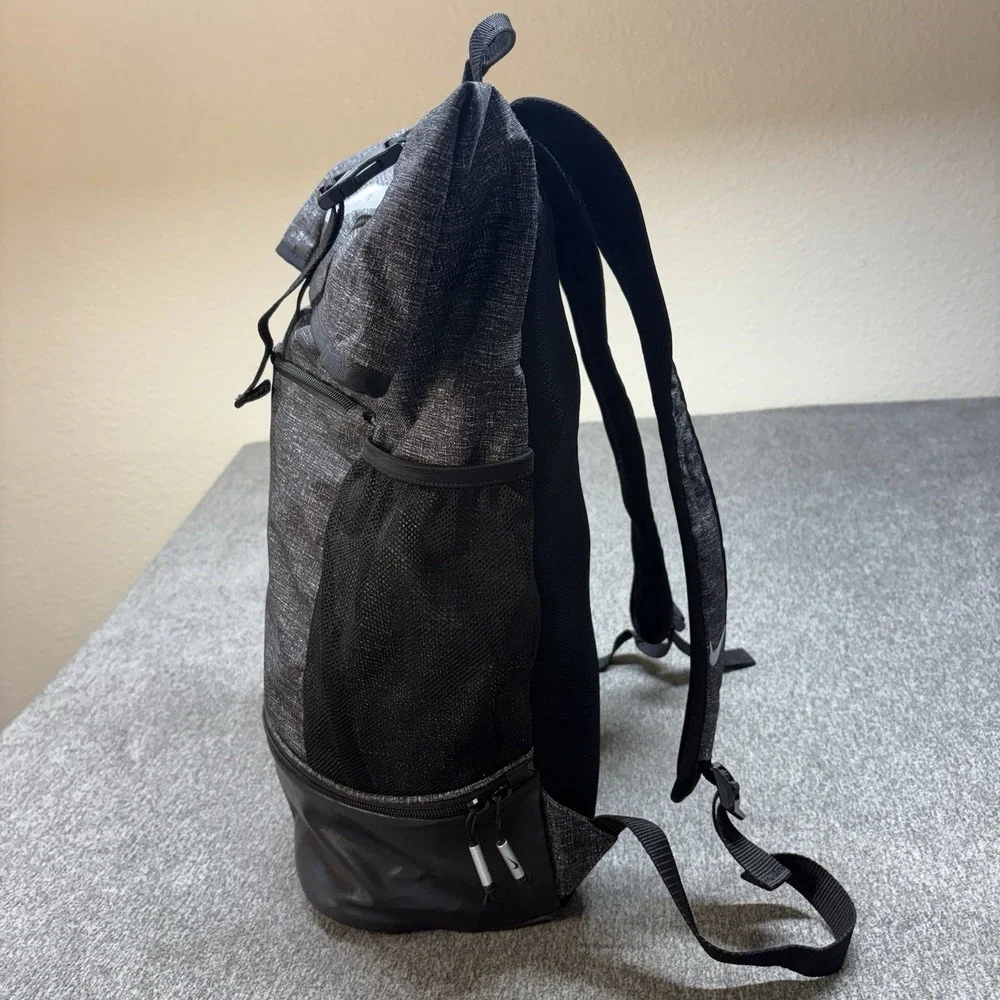 Nike Sport Golf Backpack W/ Laptop Sleeve Gray Black School University